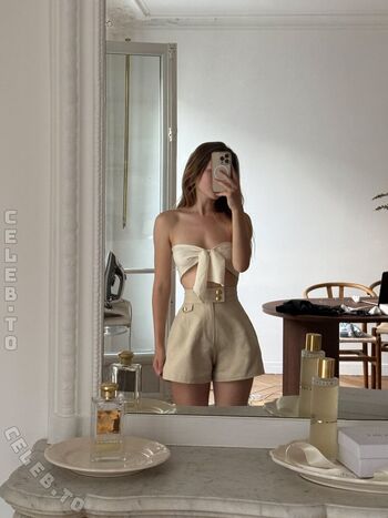 Full leaked Kenzie kay page private photo