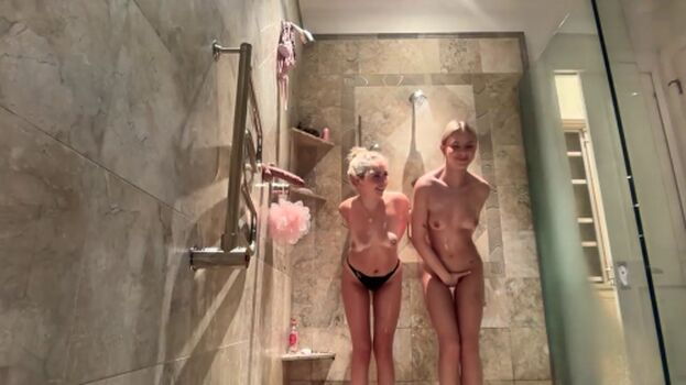 Full leaked Kenziesmithh private onlyfans photo