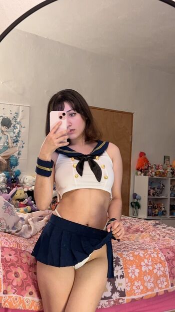 Full leaked Kerenswrld private photo