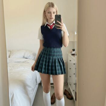 Full leaked Khloe rivers private onlyfans photo