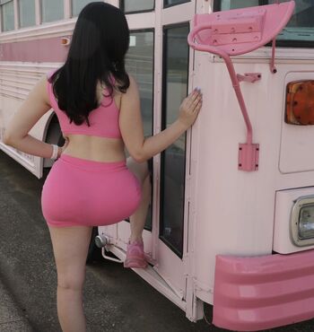 Full leaked Khloematta private onlyfans photo