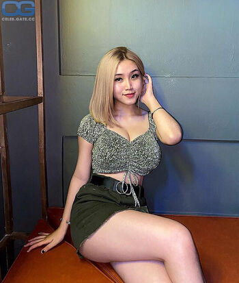 Full leaked Khosasih private onlyfans photo