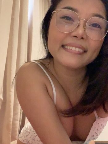 Full leaked Khun bhun private photo