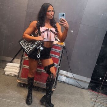 Full leaked Kiana james page private onlyfans photo