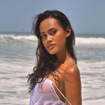 Kiana.pix
