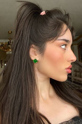 Full leaked Kianafaridii private photo
