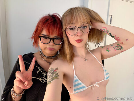 Full leaked Kianavi  page private onlyfans photo