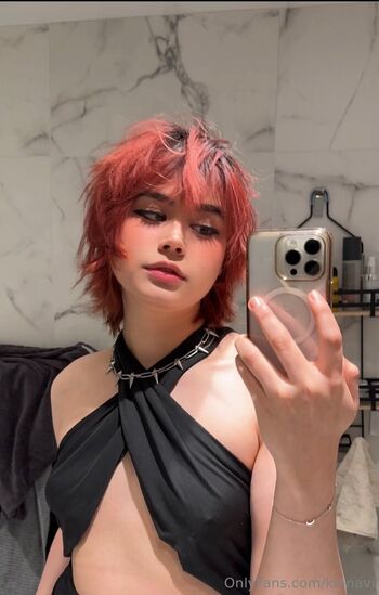 Full leaked Kianavi private photo