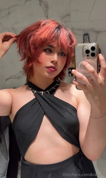 Full leaked Kianavi private photo