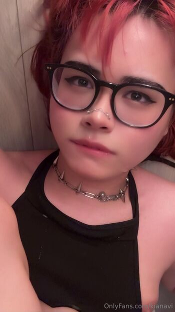 Full leaked Kianavi private photo