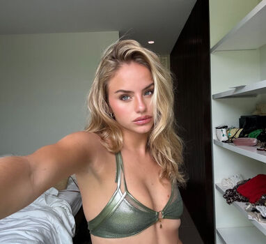 Full leaked Kiara amt private photo