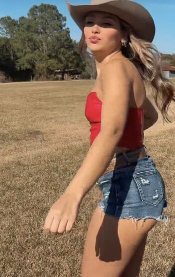 Full leaked Kiara louviere page private onlyfans photo