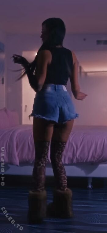 Full leaked Kiarababa private onlyfans photo