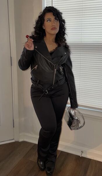 Full leaked Kiaralise page private onlyfans photo