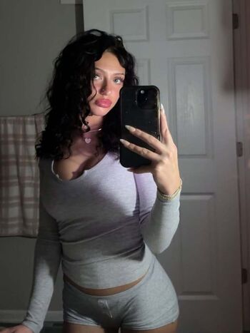 Full leaked Kiera coconutt private onlyfans photo