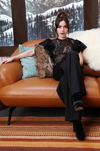 Full leaked Kiernan shipka  page private onlyfans photo