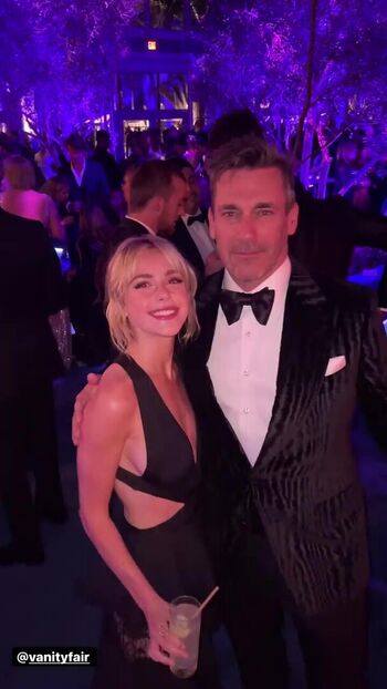 Full leaked Kiernan shipka private photo