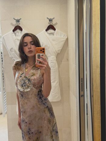 Full leaked Kiernan shipka private photo