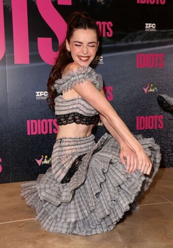Full leaked Kiernan shipka private photo