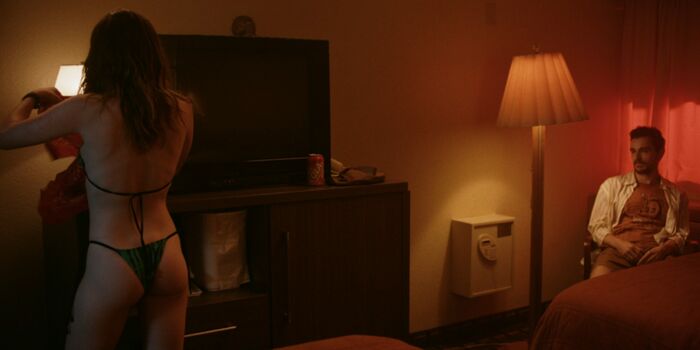 Full leaked Kiernan shipka private photo
