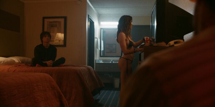 Full leaked Kiernan shipka private photo