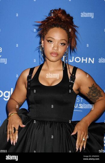 Full leaked Kiersey clemons private photo