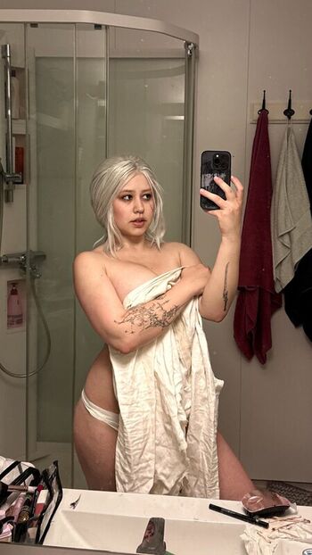 Full leaked Kiilliismss private photo