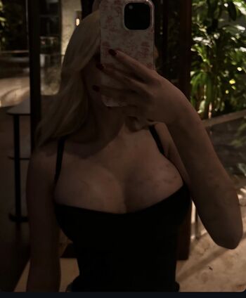 Full leaked Kiingpaulina private onlyfans photo