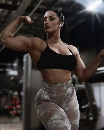 Full leaked Kiki vhyce private onlyfans photo