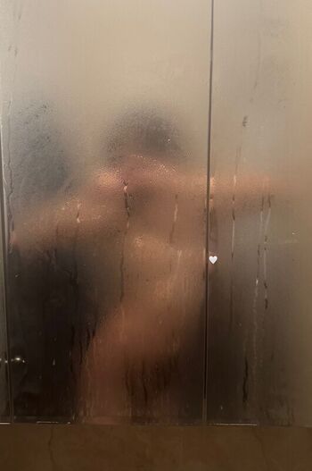 Full leaked Kikiiiru private photo