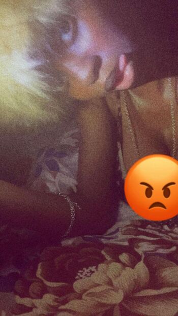 Full leaked Kikiolaola private onlyfans photo