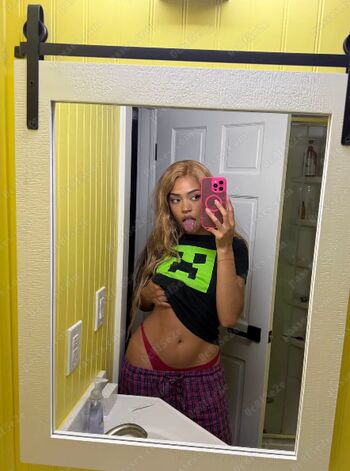 Full leaked Kikuai  page private onlyfans photo