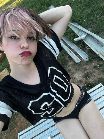 Full leaked Killervvri private onlyfans photo