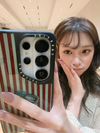 Full leaked Kim chaewon private photo