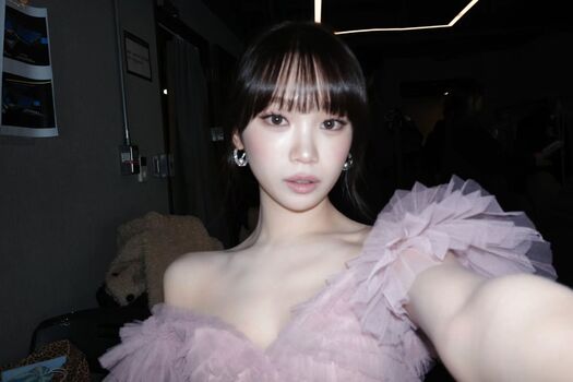 Full leaked Kim chaewon  page private onlyfans photo