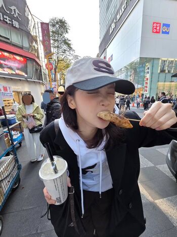 Full leaked Kim chaewon  page private onlyfans photo