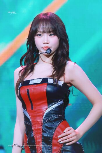 Full leaked Kim chaewon  page private onlyfans photo