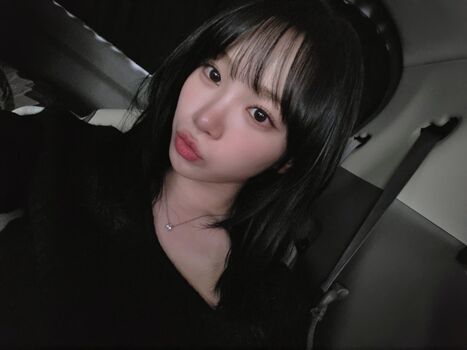 Full leaked Kim chaewon private onlyfans photo