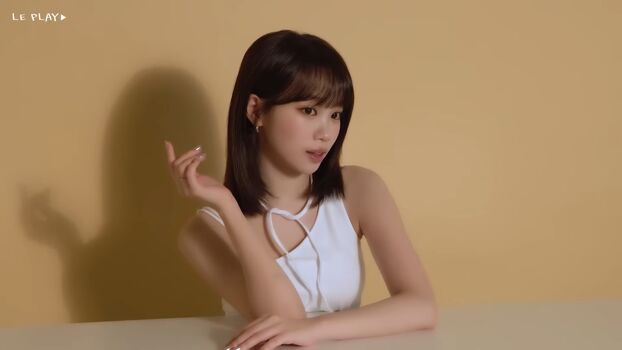 Kim Chaewon