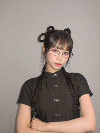 Full leaked Kim chaewon private photo