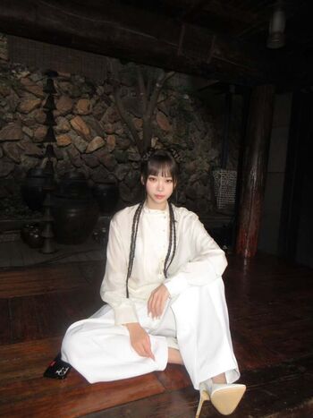 Full leaked Kim chaewon private photo