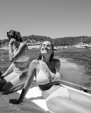 Full leaked Kim fngeling page private onlyfans photo