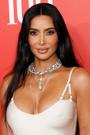 Full leaked Kim kardashian  page private onlyfans photo