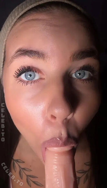 Full leaked Kim laura  page private onlyfans photo