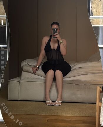 Full leaked Kim mathei private photo