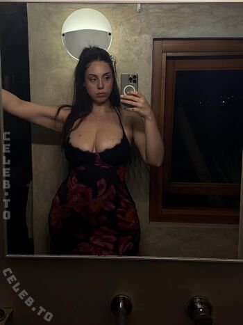 Full leaked Kim mathei private photo