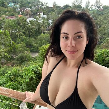 Full leaked Kim mathei private photo