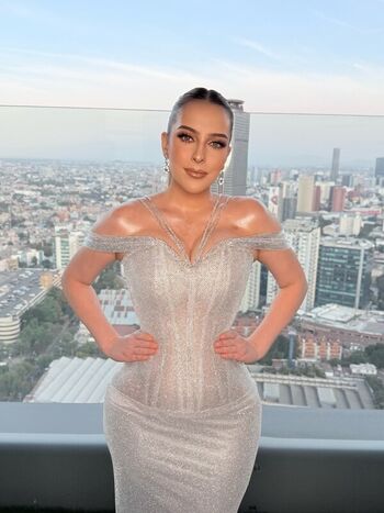 Full leaked Kim migneault private photo