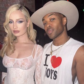 Full leaked Kim petras private photo
