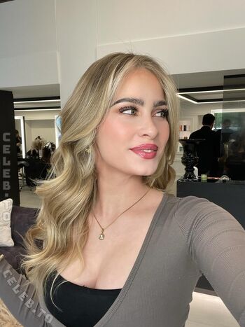 Full leaked Kim sara private photo